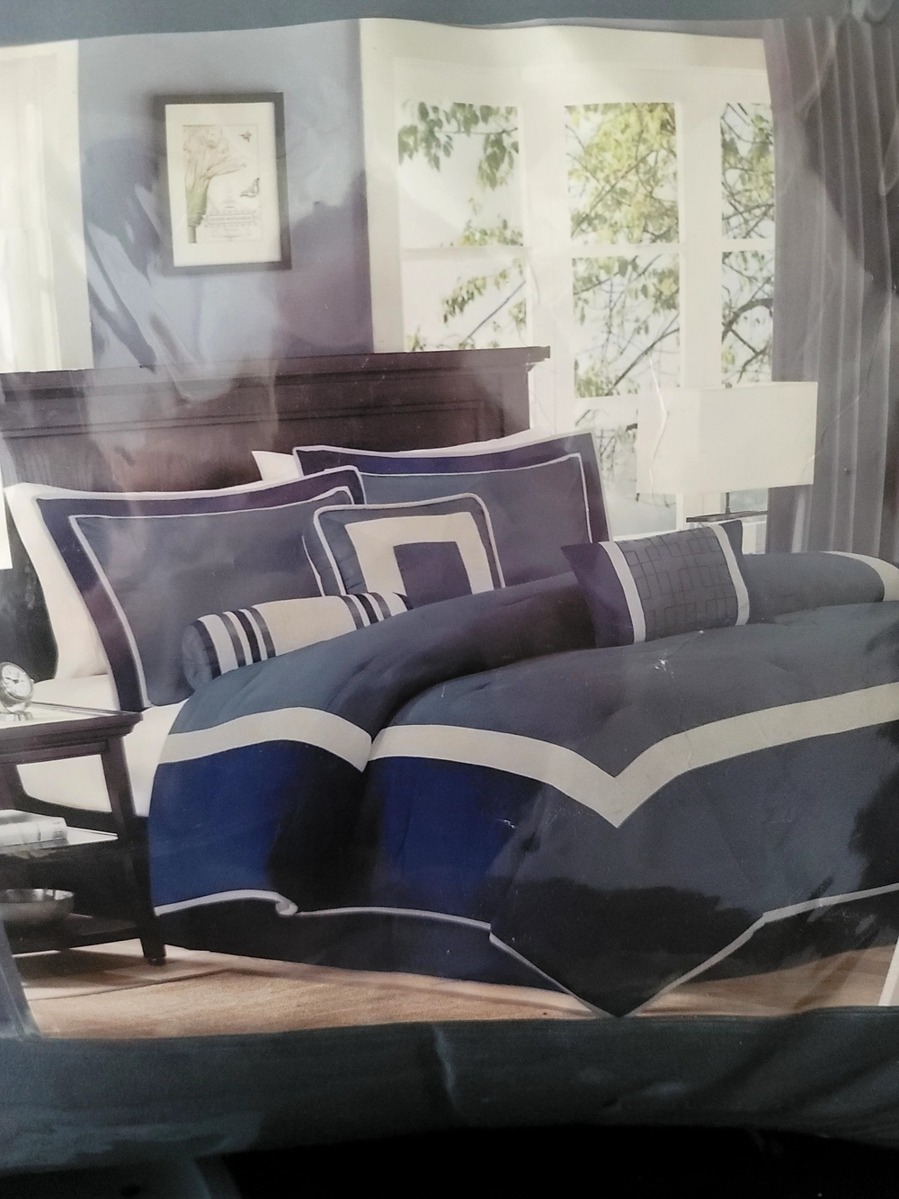 Madison Park Navy and White Geometric Comforter Set